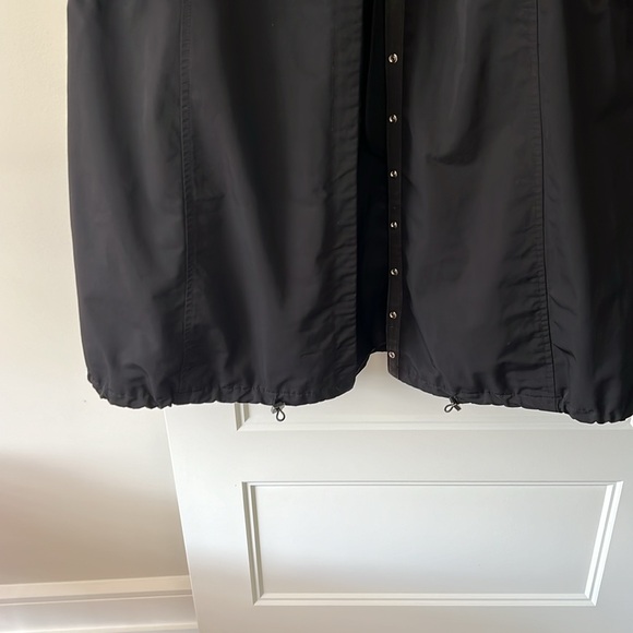 A black trench coat size 8 detachable hood and lining, high fashion - Picture 5 of 6